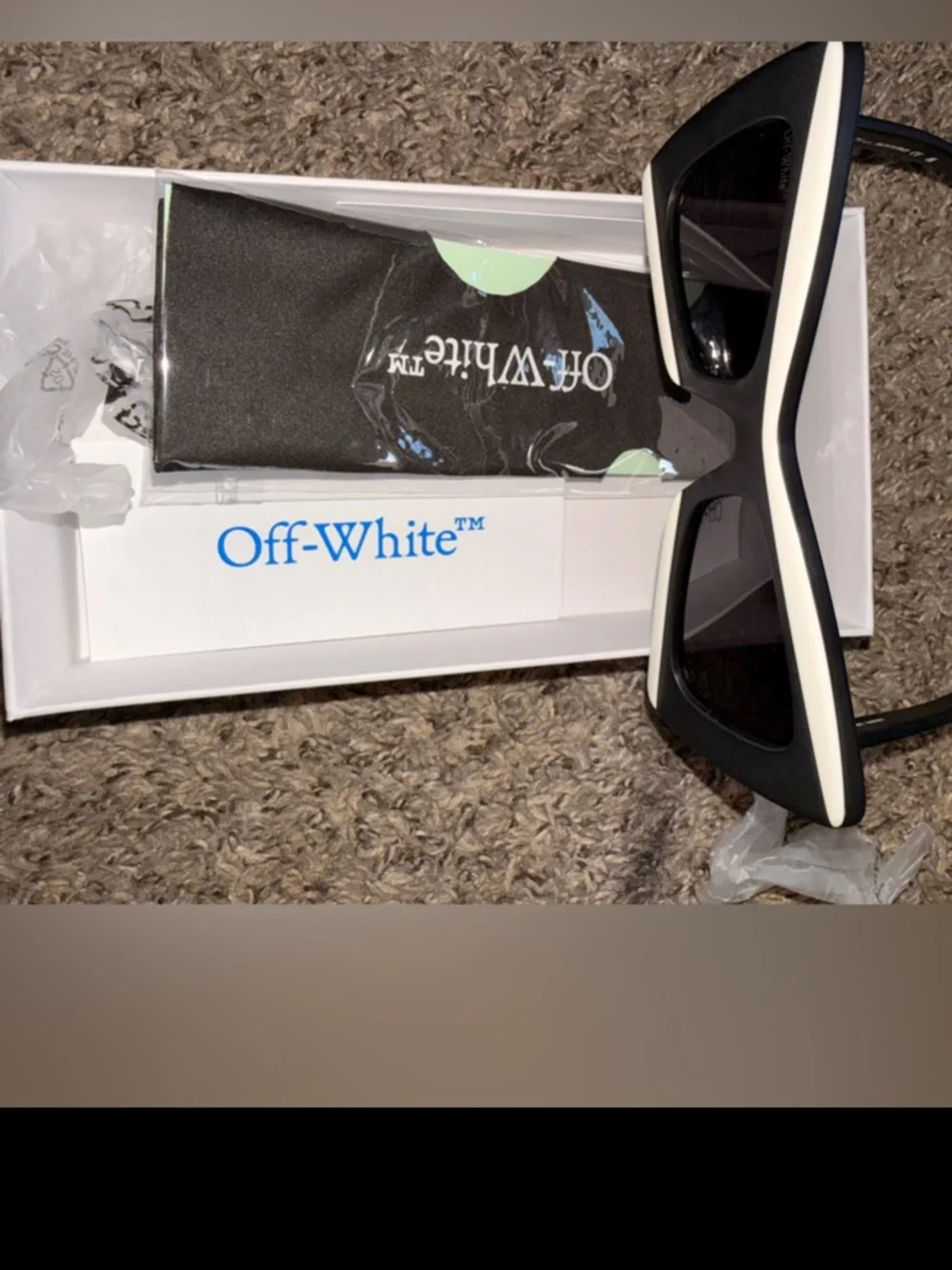 NEW! OFF-WHITE NASHVILLE BLACK/WHITE GREY AUTHENTIC SUNGLASSES